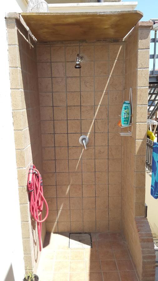 Casa Roberto Beach Torvaianica Eksteriør billede