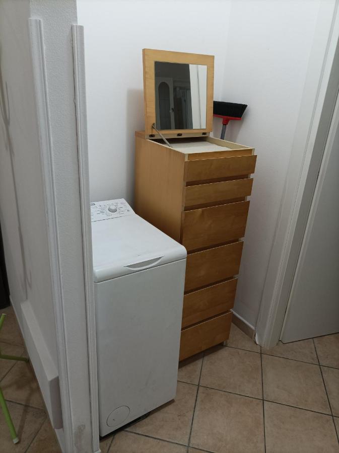 Casa Roberto Beach Torvaianica Eksteriør billede