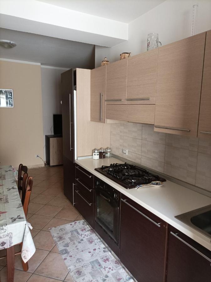 Casa Roberto Beach Torvaianica Eksteriør billede
