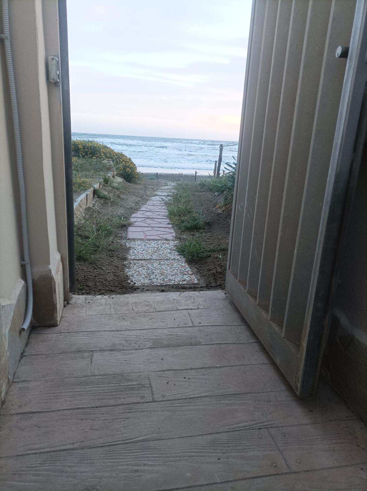Casa Roberto Beach Torvaianica Eksteriør billede
